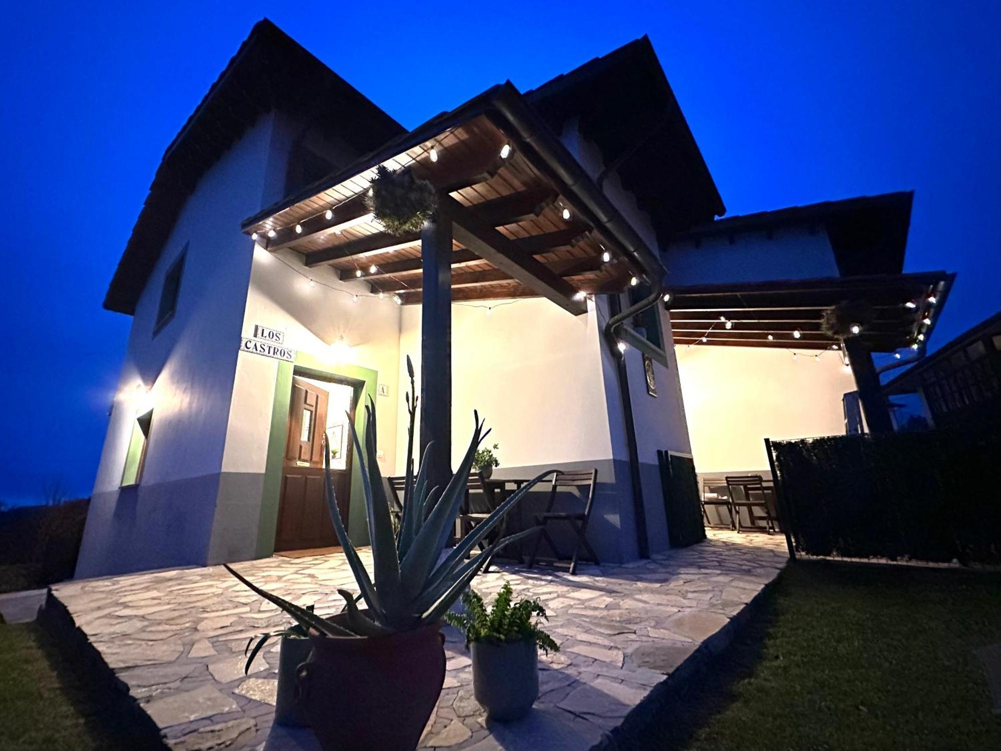 Los Castros Apartamentos Rurales A Llames de Pría 외부 사진